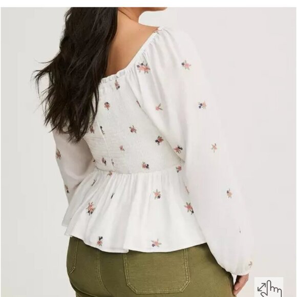 Torrid Woman's Plus-Size Floral Embroidered Smocked Peasant Blouse Sz 26 - Picture 3 of 10